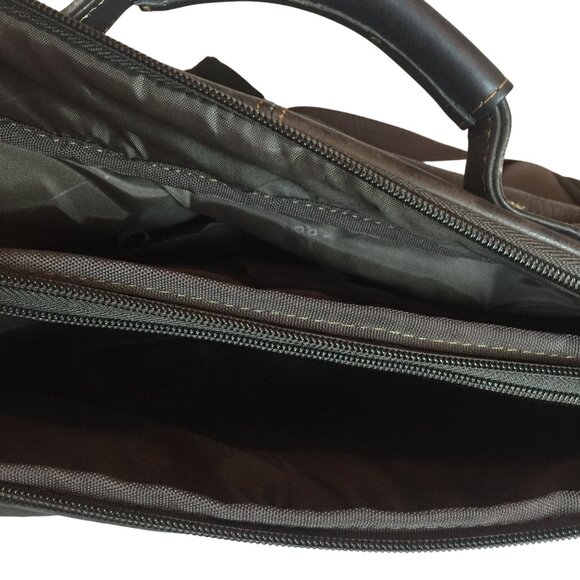 KENNETH COLE  Messanger PC Bag Brown Leather Magnetic Close 16 X 12 - Picture 9 of 10